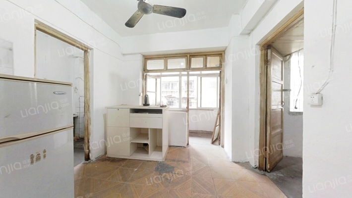 大夹街35到43号二手房实景图