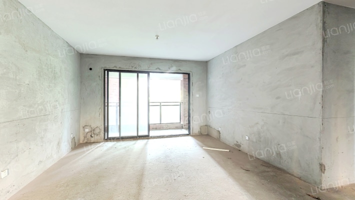 牧云溪谷四期云峯二手房实景图