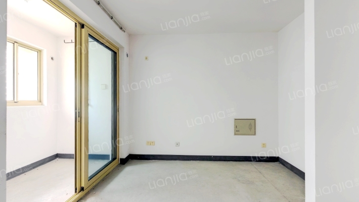 松南城金欣雅苑二手房实景图