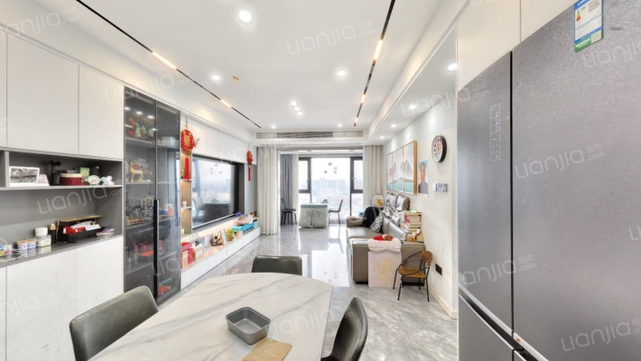 观山湖居二手房实景图