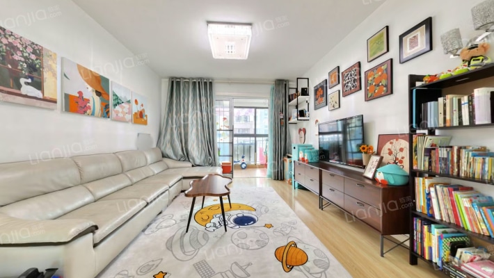 华府国际二手房实景图