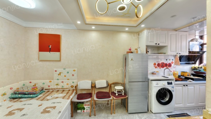 绒线三小区二手房实景图