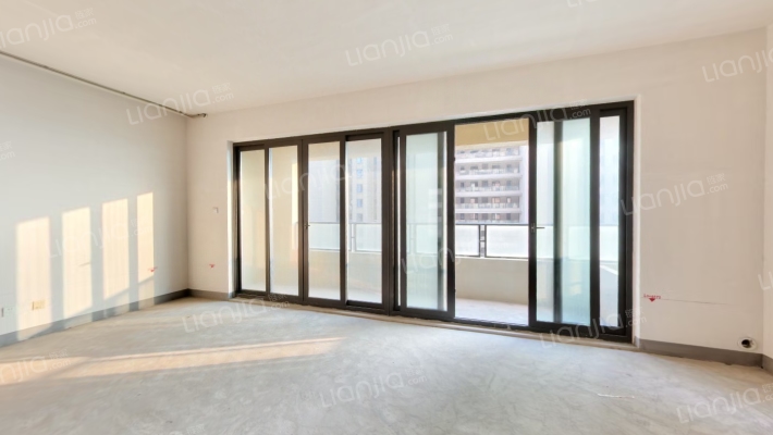 鲁能公馆二手房实景图