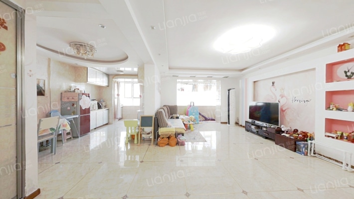 春草小区二手房实景图