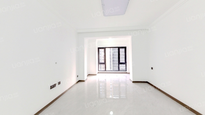 荣盛和悦名邸二手房实景图