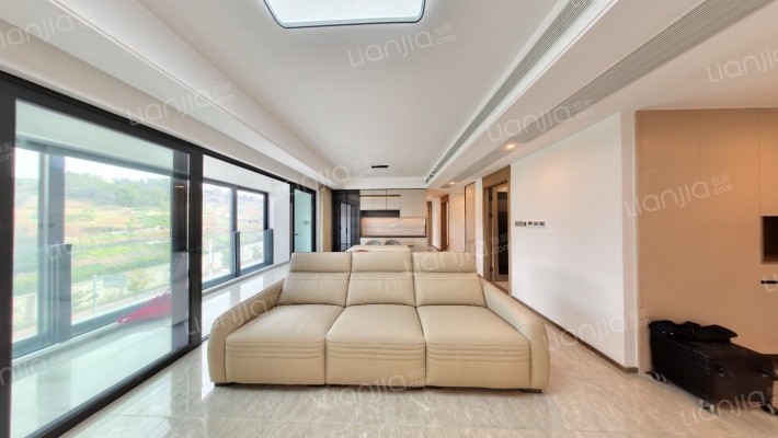 绿城春月锦庐二手房实景图