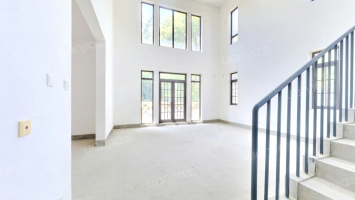 安澜西郊二手房实景图