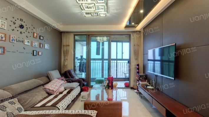 藏龙御景二手房实景图