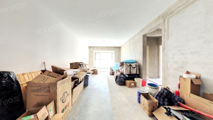 俊发俊尚峰二手房实景图