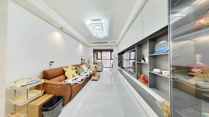 富田城九鼎华府八号院二手房实景图