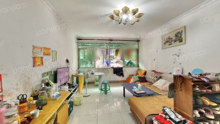 石油怡秀小区二手房实景图