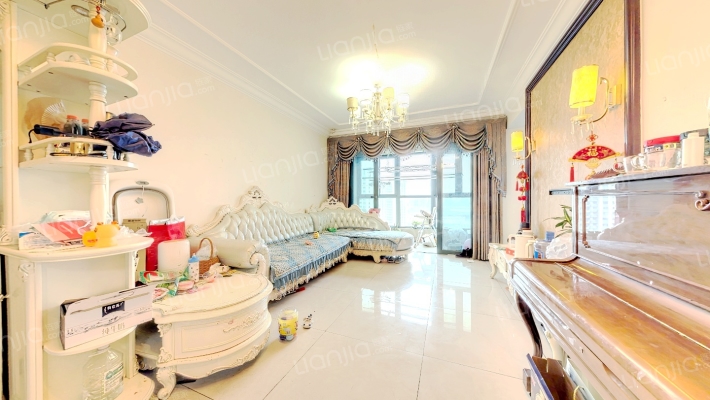 恒大绿洲二期二手房实景图