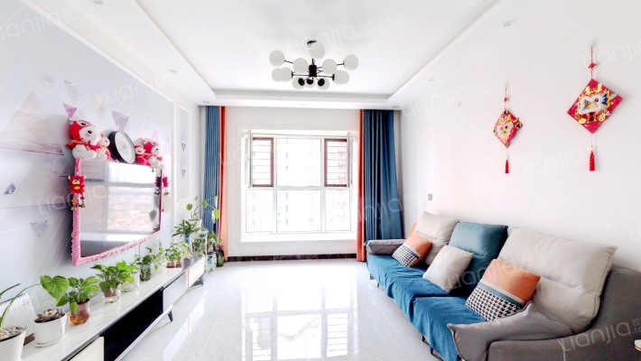 中海国际公园城瞰湖苑二手房实景图