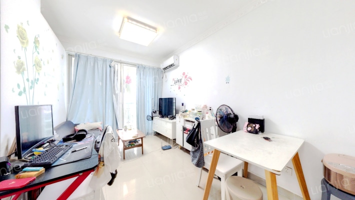 信义假日名城六期溢芳园二手房实景图