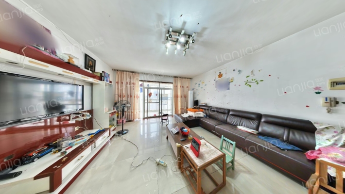 青春家园二手房实景图