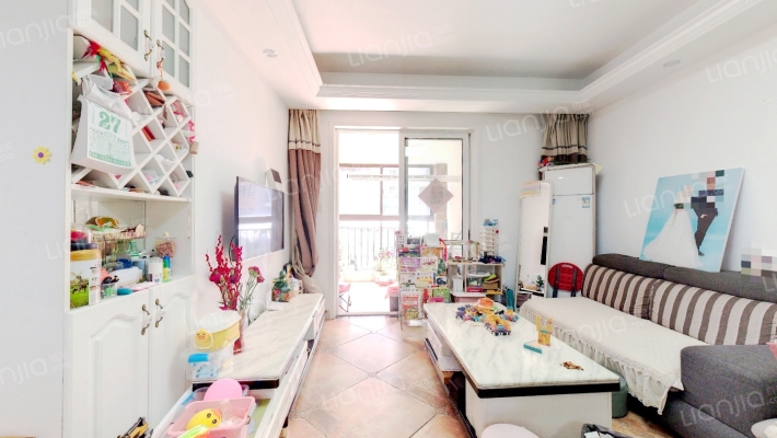 龙盛右岸名邸二手房实景图