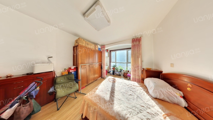 保利玫瑰湾二手房实景图