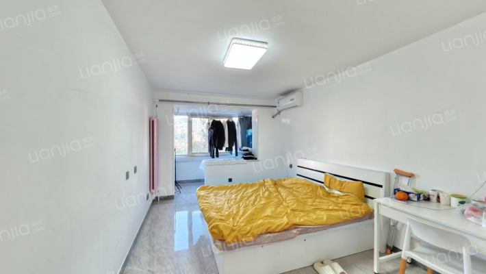 翠微路20号院二手房实景图