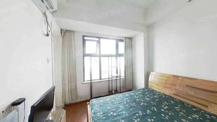 东润铭座二手房实景图