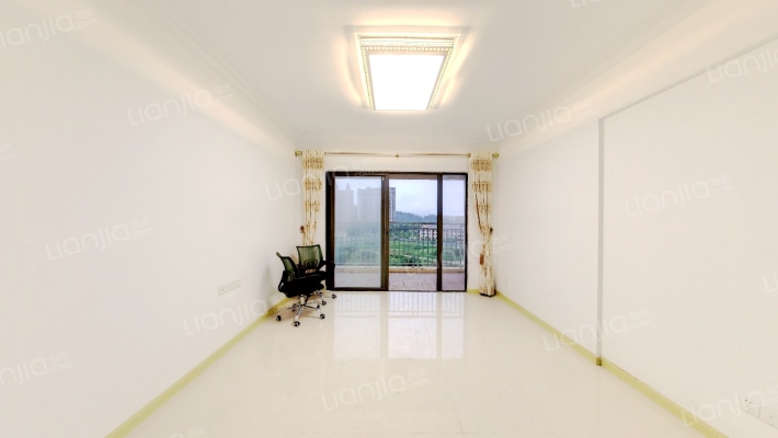 御龙山盛荟二手房实景图