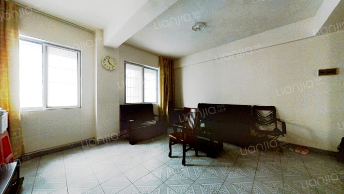 滨江花园二手房实景图