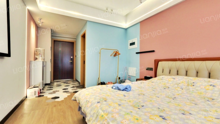 万达CBD中心二手房实景图