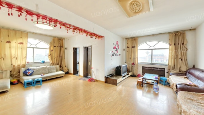 瑞龙苑二手房实景图