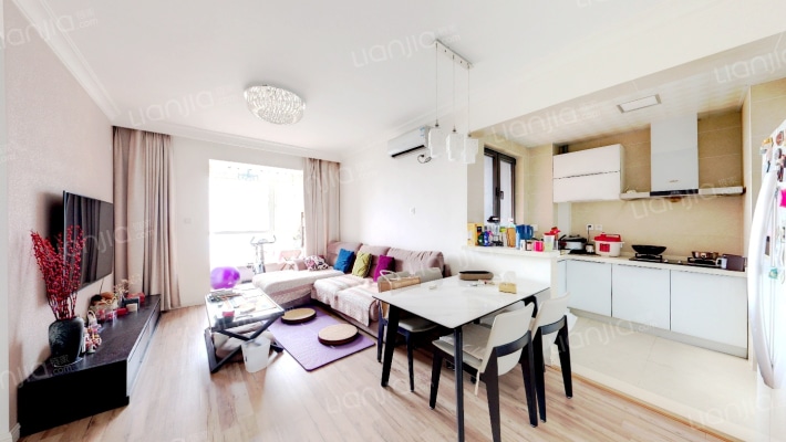 悦丽海湾二手房实景图