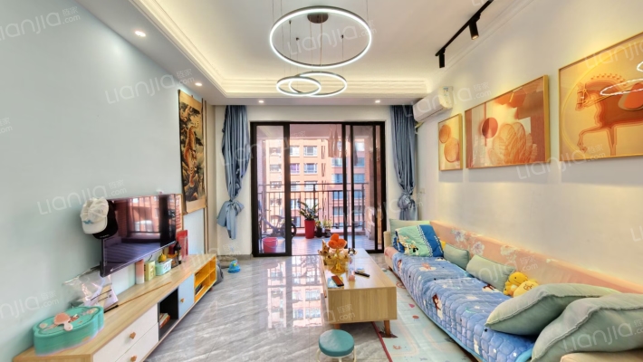 利和豪庭一期二手房实景图