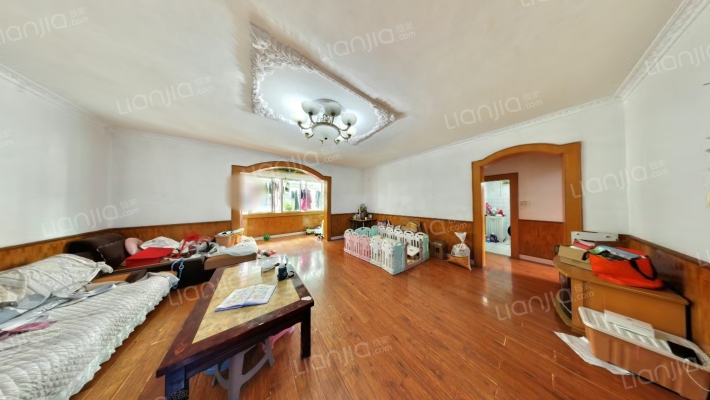 望丛西路82号二手房实景图