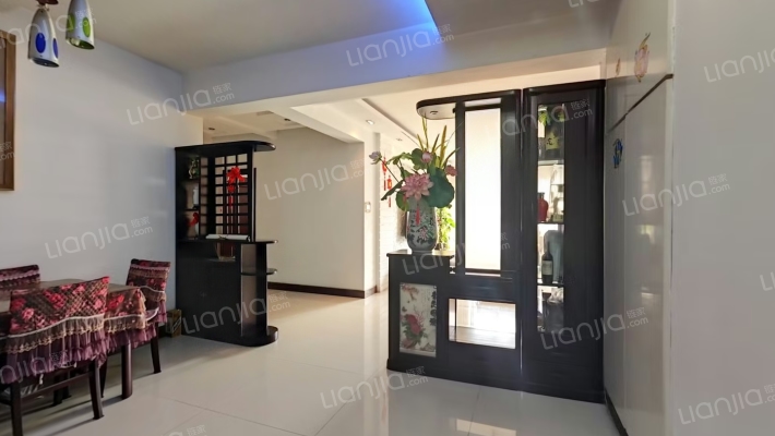 水景润天二手房实景图