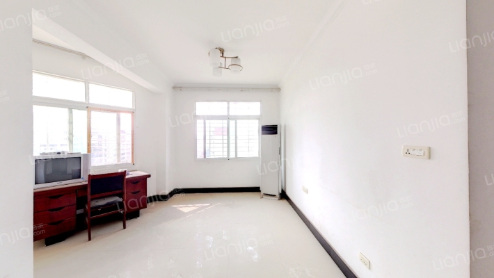 滨江花园二手房实景图