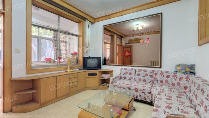 百货公司宿舍楼二手房实景图