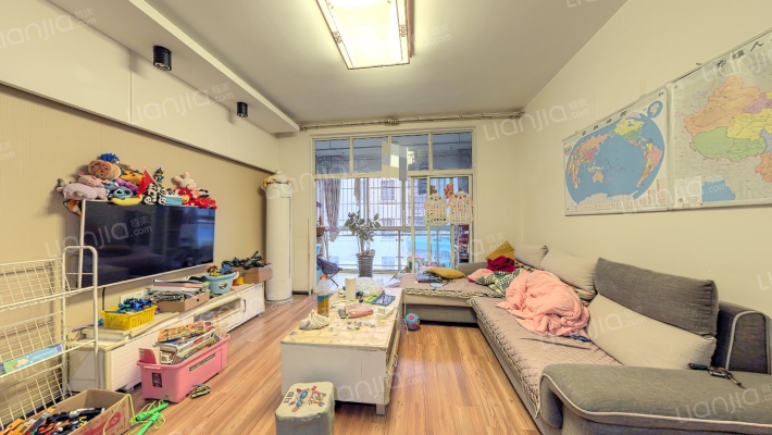 蓝水湾一期二手房实景图