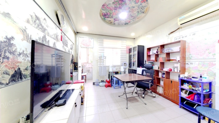 纬二路27号院二手房实景图