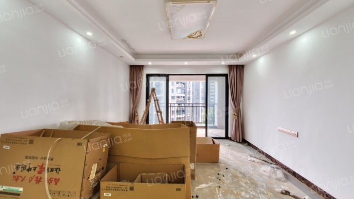 宇宏健康花城三期二手房实景图