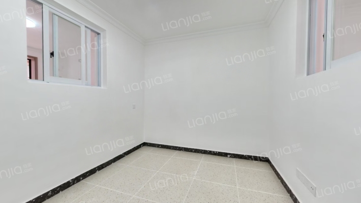 玉成街14号二手房实景图