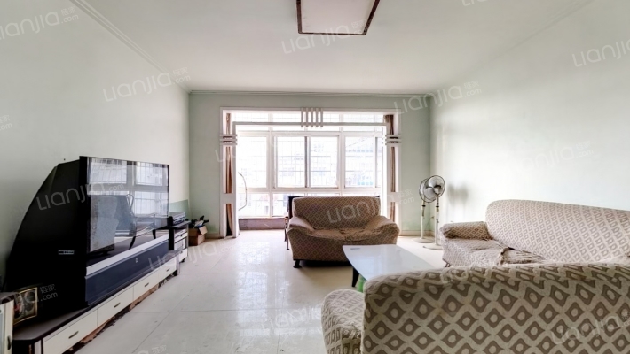 金湖小区二手房实景图