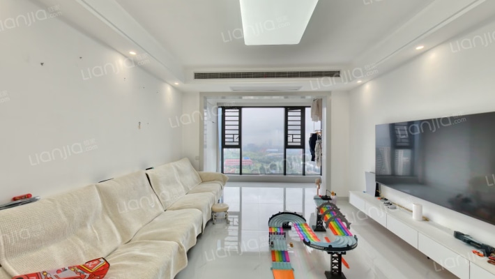 恒大揽湖苑二手房实景图