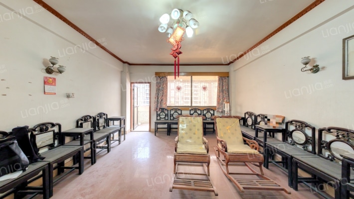 恒海花园二手房实景图