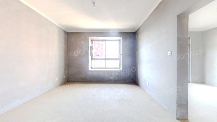 新萌花苑二手房实景图