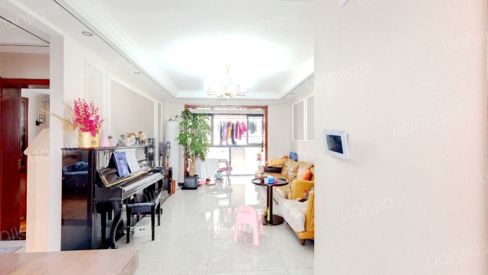 绿地时代嘉苑三期二手房实景图