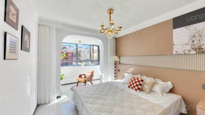 滑翔二区二手房实景图