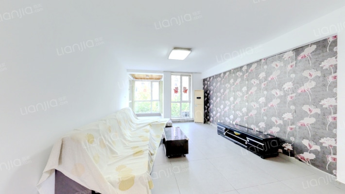 珠峰国际花园二手房实景图