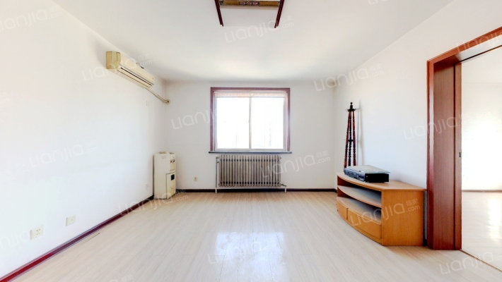 响嘡小区二手房实景图