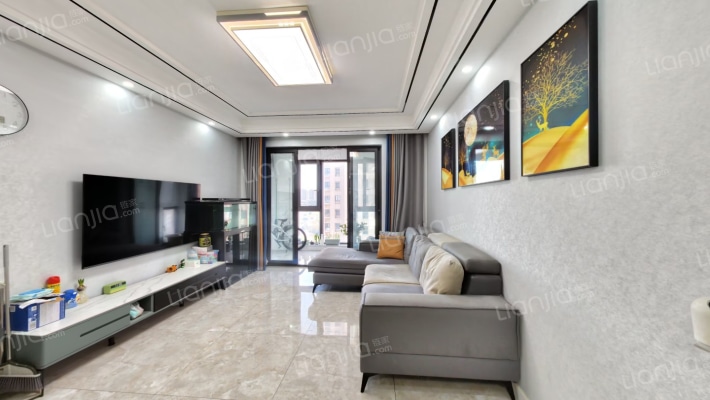 新城·悦隽花园二手房实景图