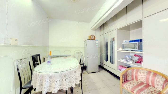 由由一村二手房实景图