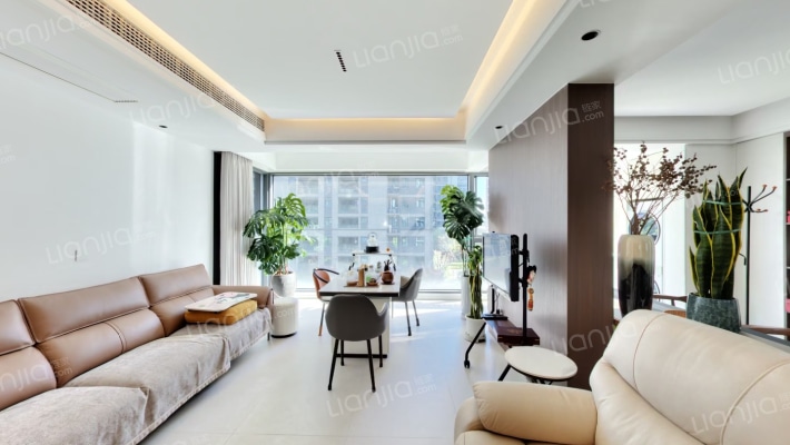 鸣芩嘉苑二期（B地块）二手房实景图