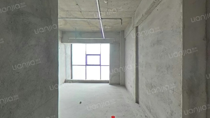 新城国际综合楼二手房实景图