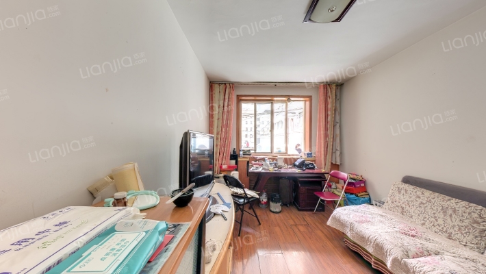 市卫生学校家属院二手房实景图